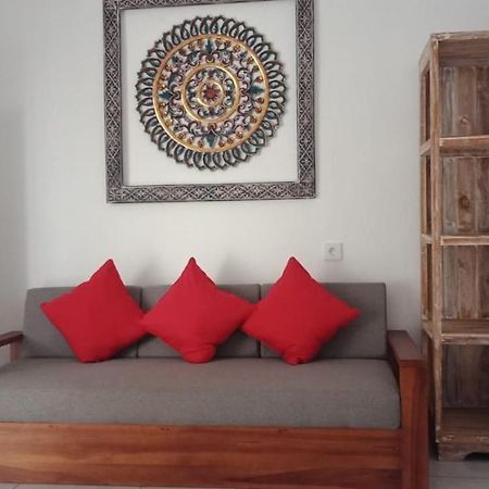 Kapri Balinese House Apartment อูบุด ภายนอก รูปภาพ
